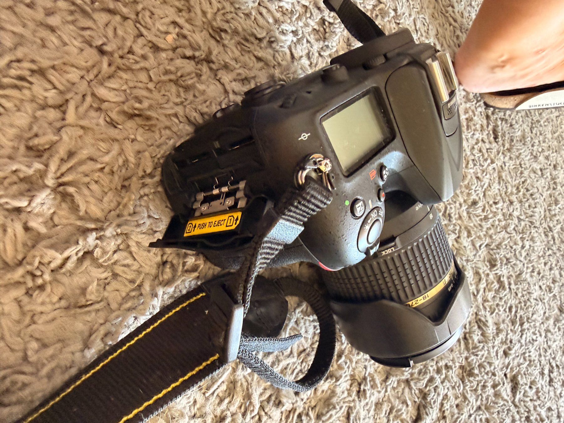 Nikon Fotocamera: Nikon D7200 Spiegelreflexkamera mit Tamarobjektiv – Usato da Mellingen venduto da Oliviampm 1