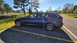 BMW 3er Touring Kombi (330i xDrive) blau gebraucht