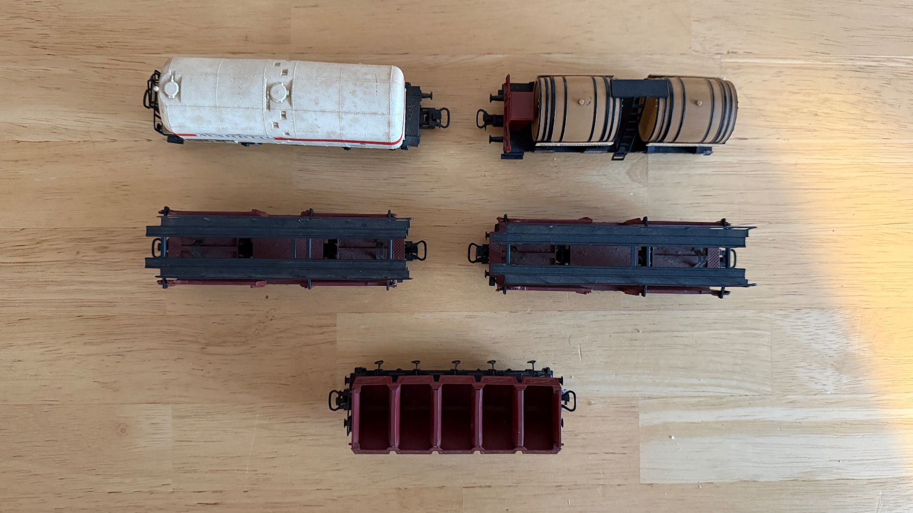 Märklin Modellini di ferrovie: Set mit 5 Güterwagen, Märklin – Usato da Zürich venduto da Wolfi72 3