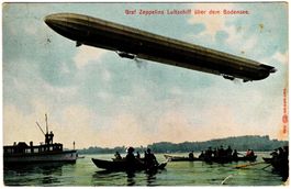 Graf Zeppelins Luftschiff über dem Bodensee