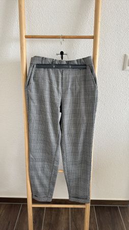 Pantalon élégant à carreaux gris et blanc VERO MODA t.XS/30