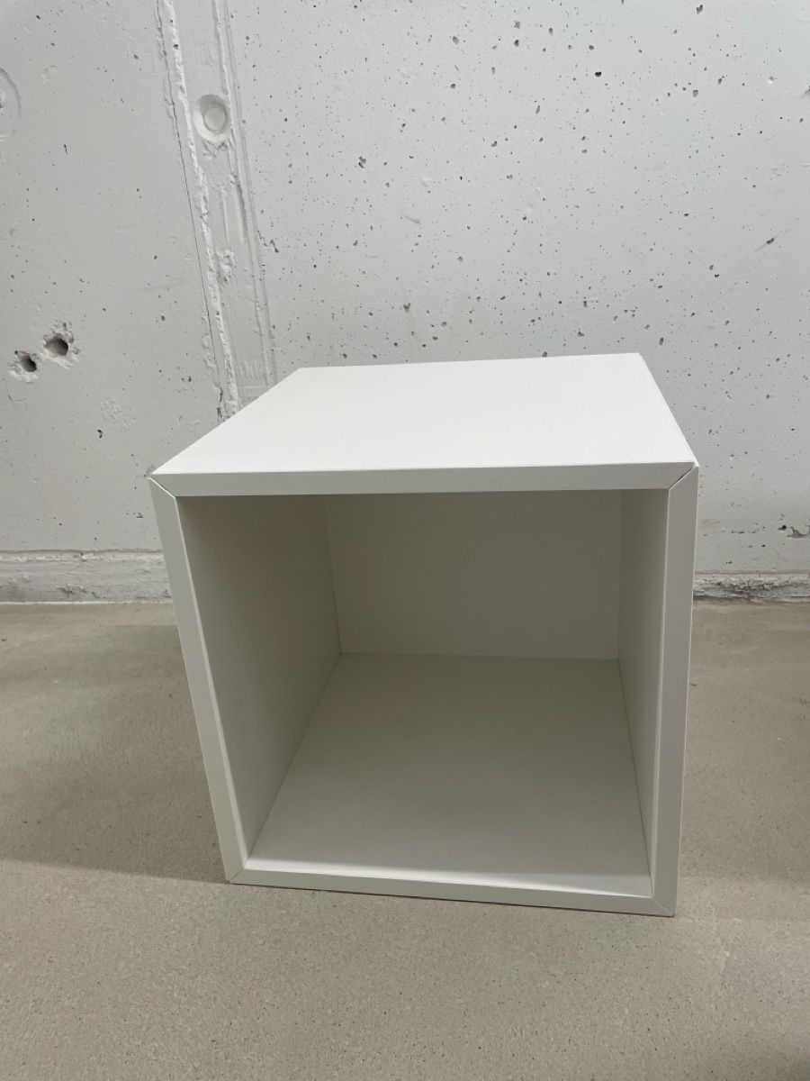 Regale: White Cube Shelf Used – Gebraucht aus Thalwil von agg_9656 1