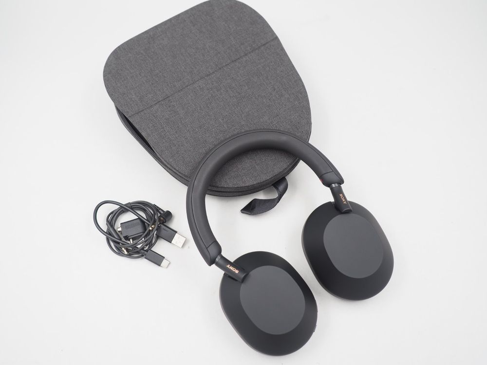 Sony Kopfhörer: SONY WH-1000XM5  Kopfhörer (25070215) – Gebraucht aus Zürich von fundsachenverkauf