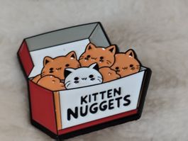 Pin: Nugget Kitten ca. 3 cm