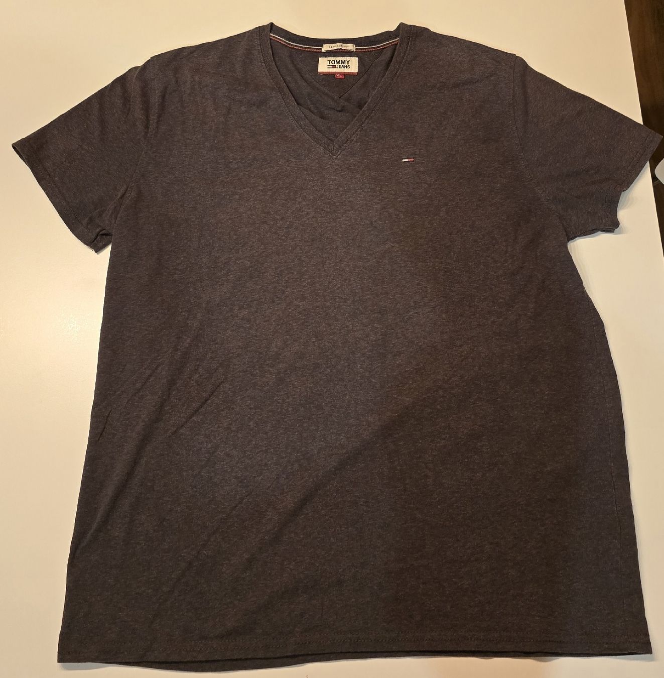 Tommy Hilfiger T-shirt: Tommy Jeans Shirt XL – Usato da Balgach venduto da ready2vote