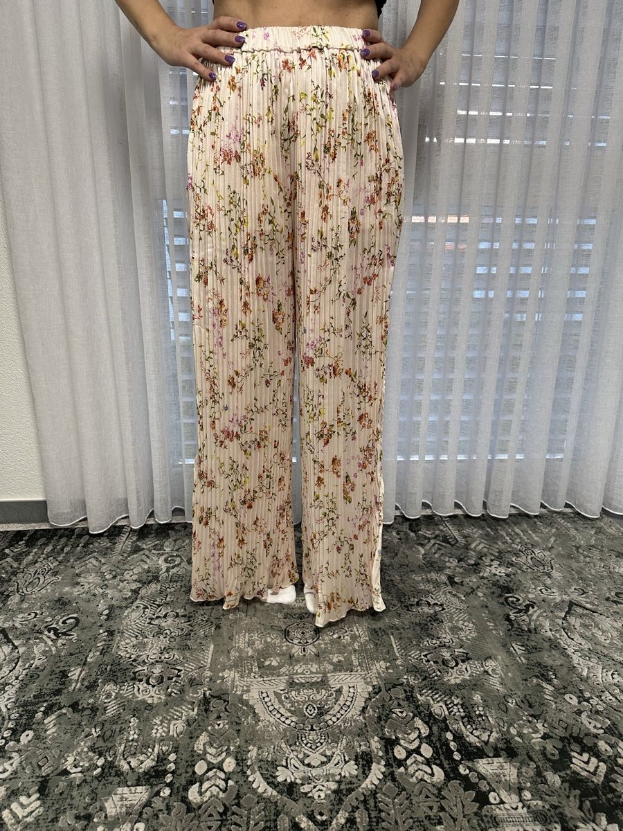 Replay Hosen: Replay Hose Plissee Blumenmuster Gr. M – Neu (gemäss Beschreibung) aus Glattbrugg von SMusic98