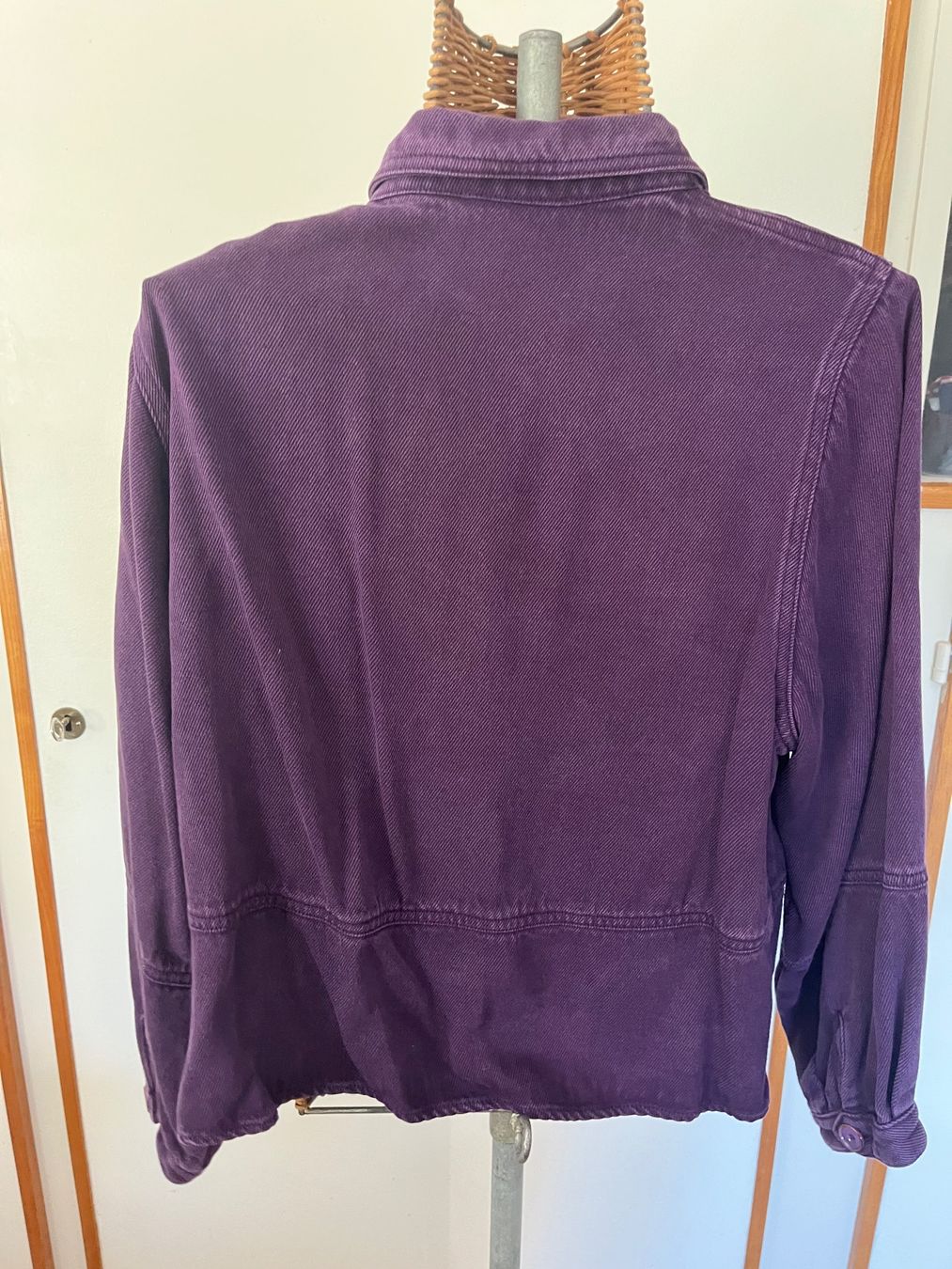 Sessun Camicette: Sessun Hemdjacke Leone Gr. L violett – Usato da Utzenstorf venduto da Ismaele 2