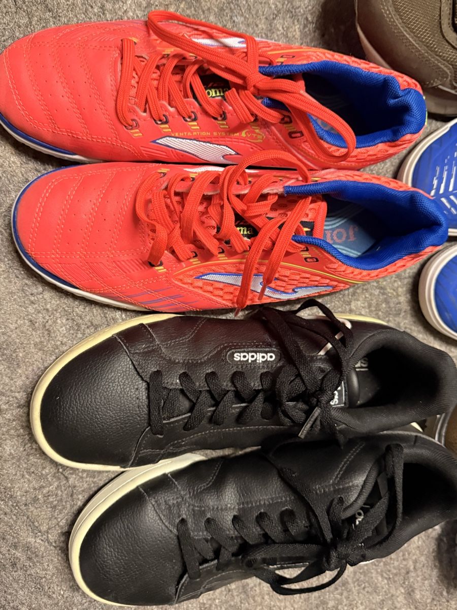 Scarpe per ragazzi: Paket Junge Schuhen gr.40 – Usato da Amlikon-Bissegg venduto da Flowers_Blossom 2