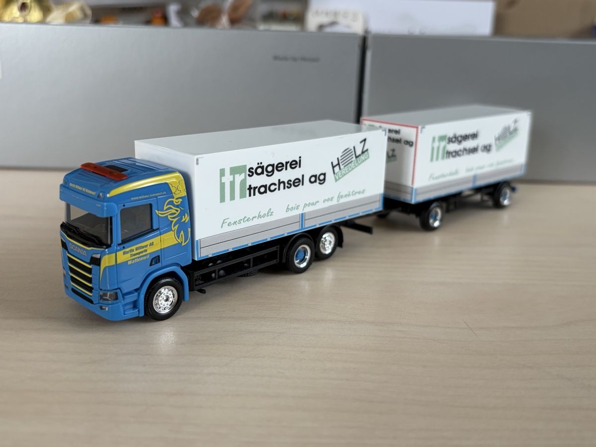 Herpa Modellini d'auto: Scania CR20 WittwerTrachsel – Nuovo e nell'imballaggio originale da Felben-Wellhausen venduto da Mobil01