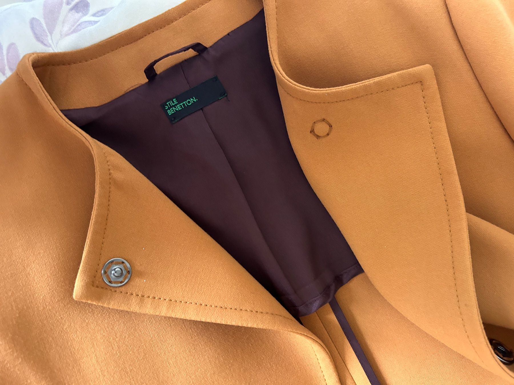Benetton Mäntel: Benetton Mantel Gr XS – Gebraucht aus Niederglatt ZH von Julia_4 1