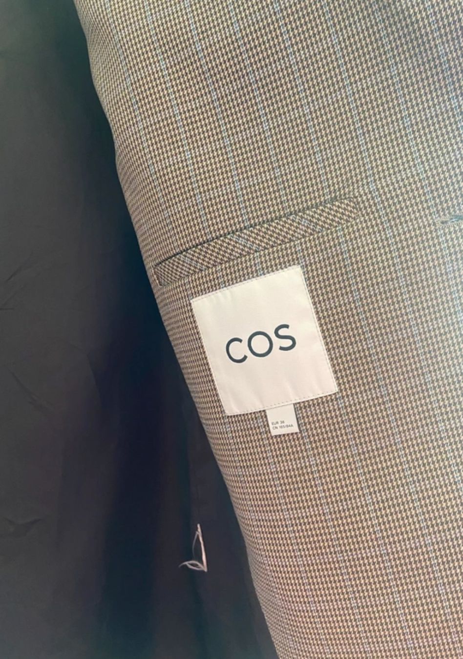 Cos Jacken: COS oversized Blazer Karomuster – Neu (gemäss Beschreibung) aus Bad Ragaz von leadaria 2