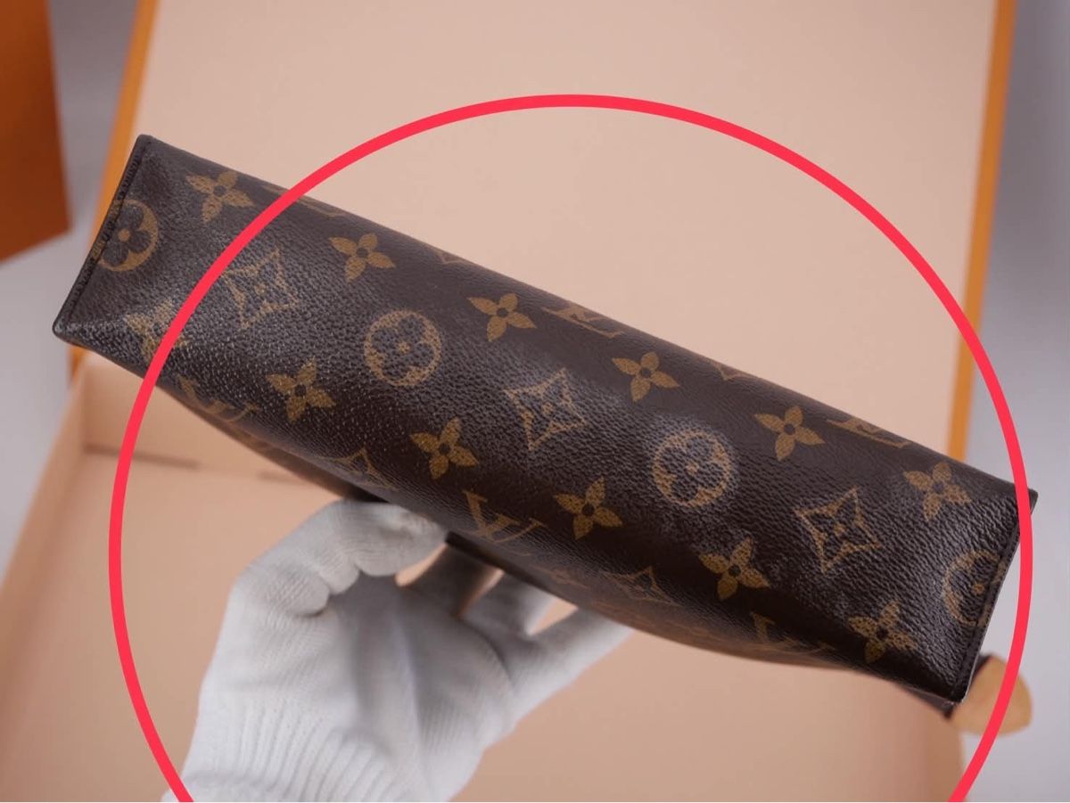 Borse: Louis Vuitton Toiletry pouch 26 cm Y2020 – Usato da Widnau venduto da Pukpan_99 8