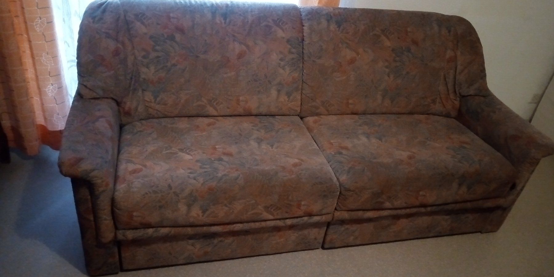 Sofas: Bett-Sofa – Gebraucht aus Illnau von Ueli2012