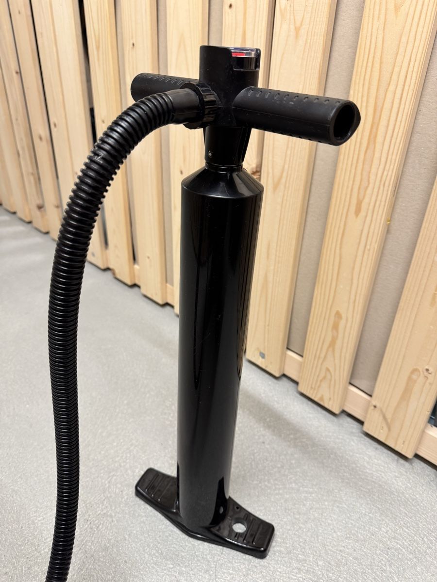 Pumpen & Teile: SP70 SUP-Handpumpe mit Manometer, schwarz – Neu (gemäss Beschreibung) aus Gossau ZH von che_q7f9 3