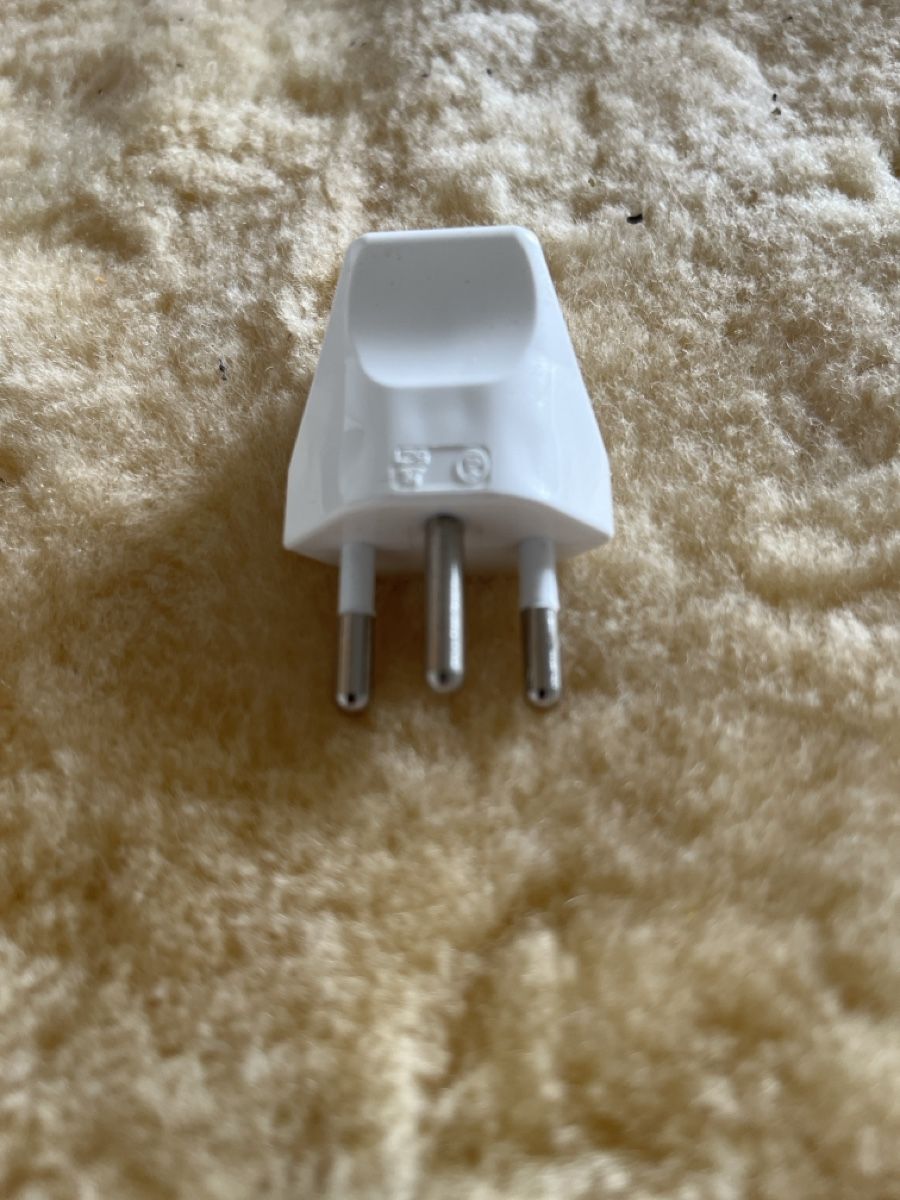 Spine: 4 gleiche Stecker weiß – Nuovo (secondo la descrizione) da Zürich venduto da m..bruhn
