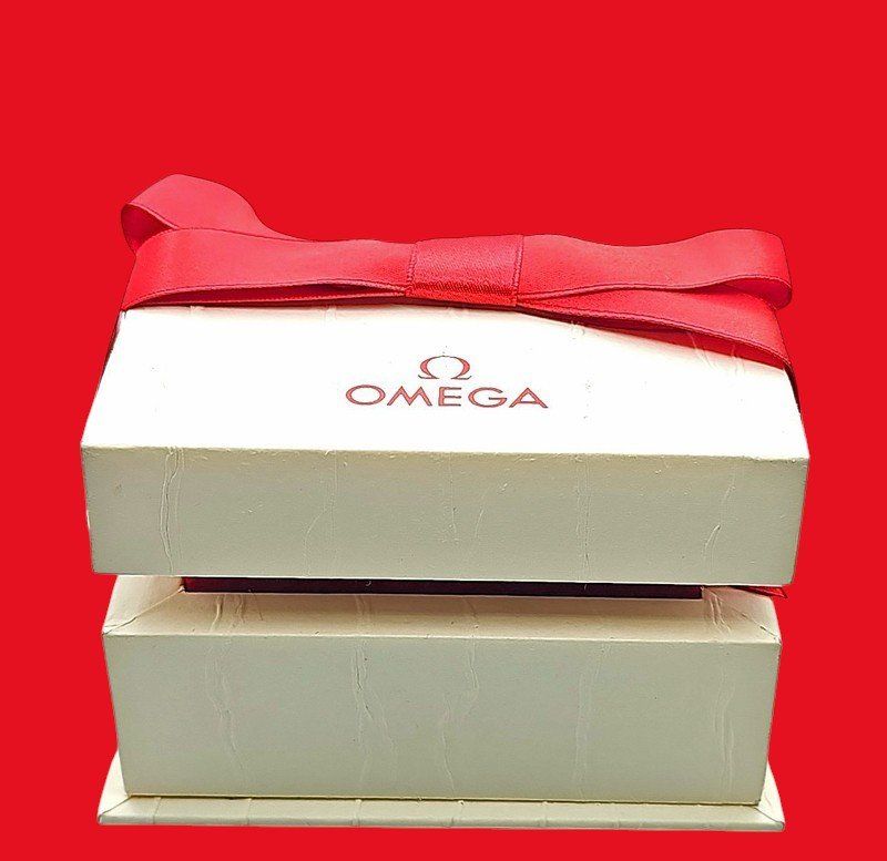 Uhrenboxen: OMEGA original Vintage "Box" – Neu (gemäss Beschreibung) aus Zug von urzeit
