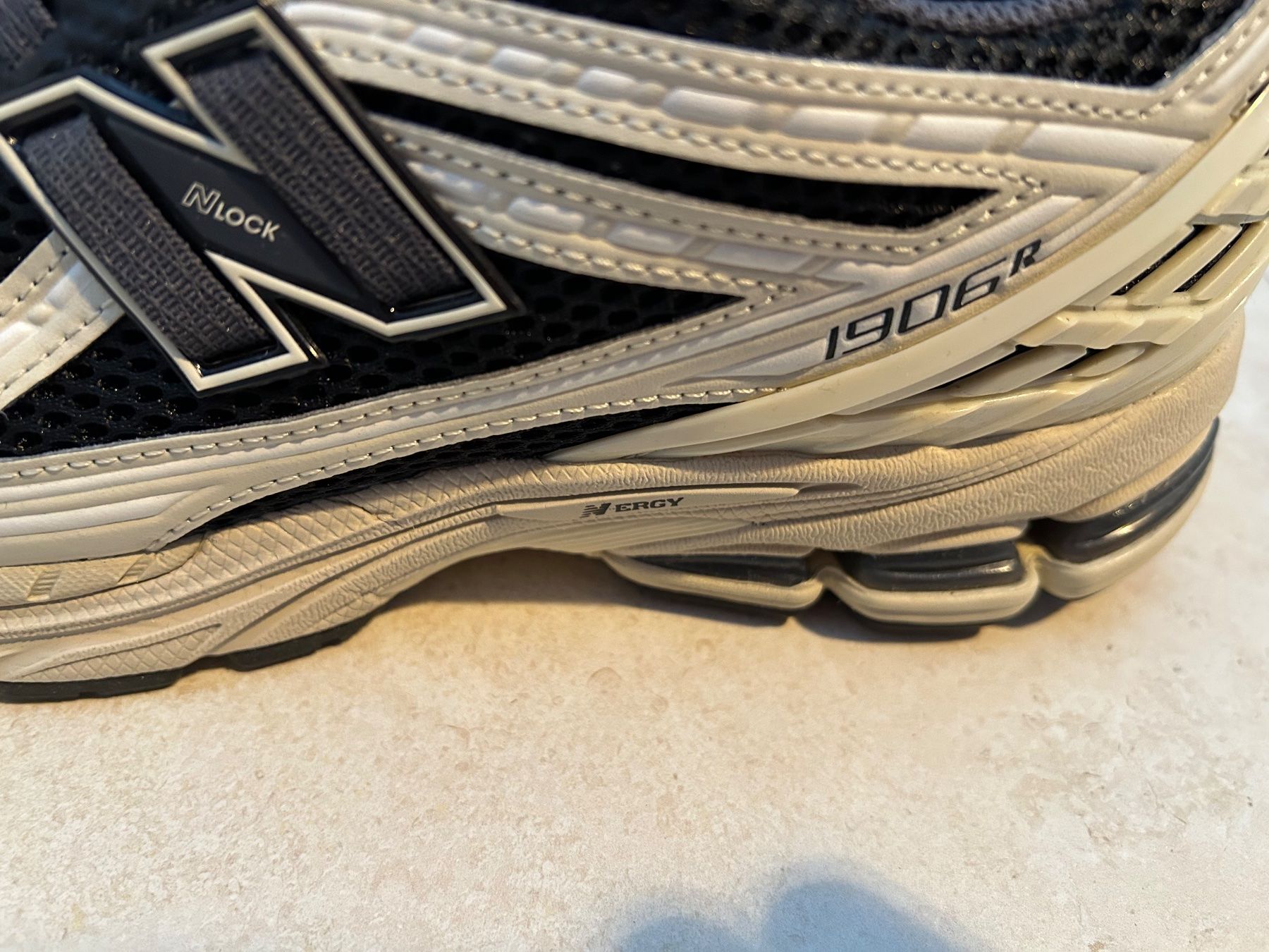 New Balance Scarpe da uomo: Schuhe New Balance 1906 – Nuovo (secondo la descrizione) da Rothrist venduto da lieblingsblume20 1