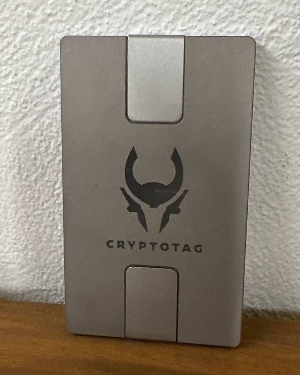 Coin Miner: Cryptotag Zeus Starter Kit  Titanium Seed Backup – Usato da Maienfeld venduto da gmundner 1