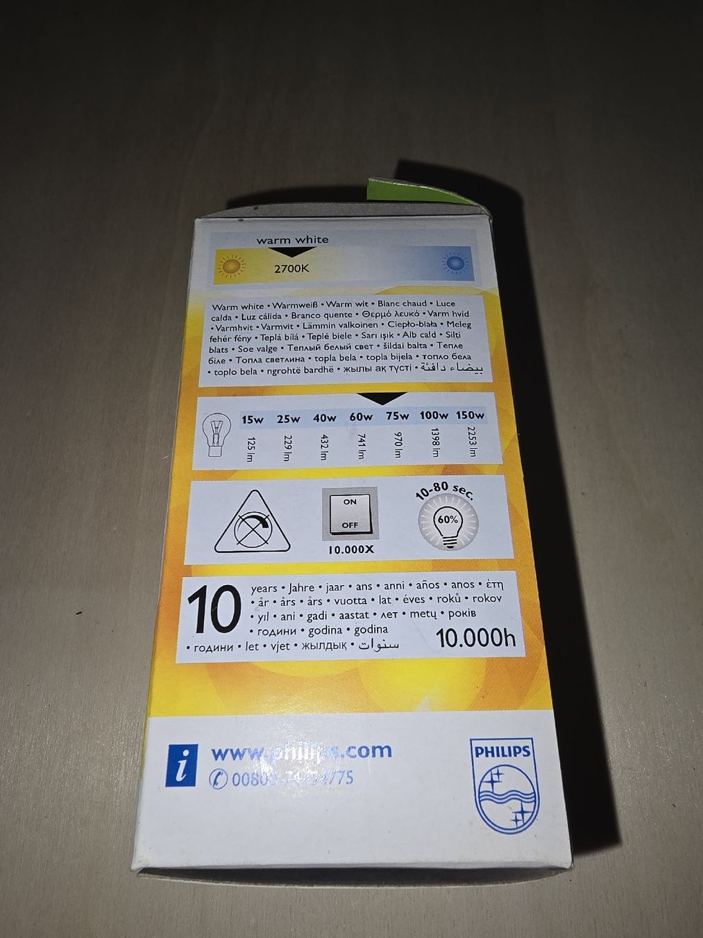 Philips Lampade: Ampoule Philips Softone 16W = 68W, lumière chaude – Nuovo e nell'imballaggio originale da Champagne venduto da LoomiStudio 1