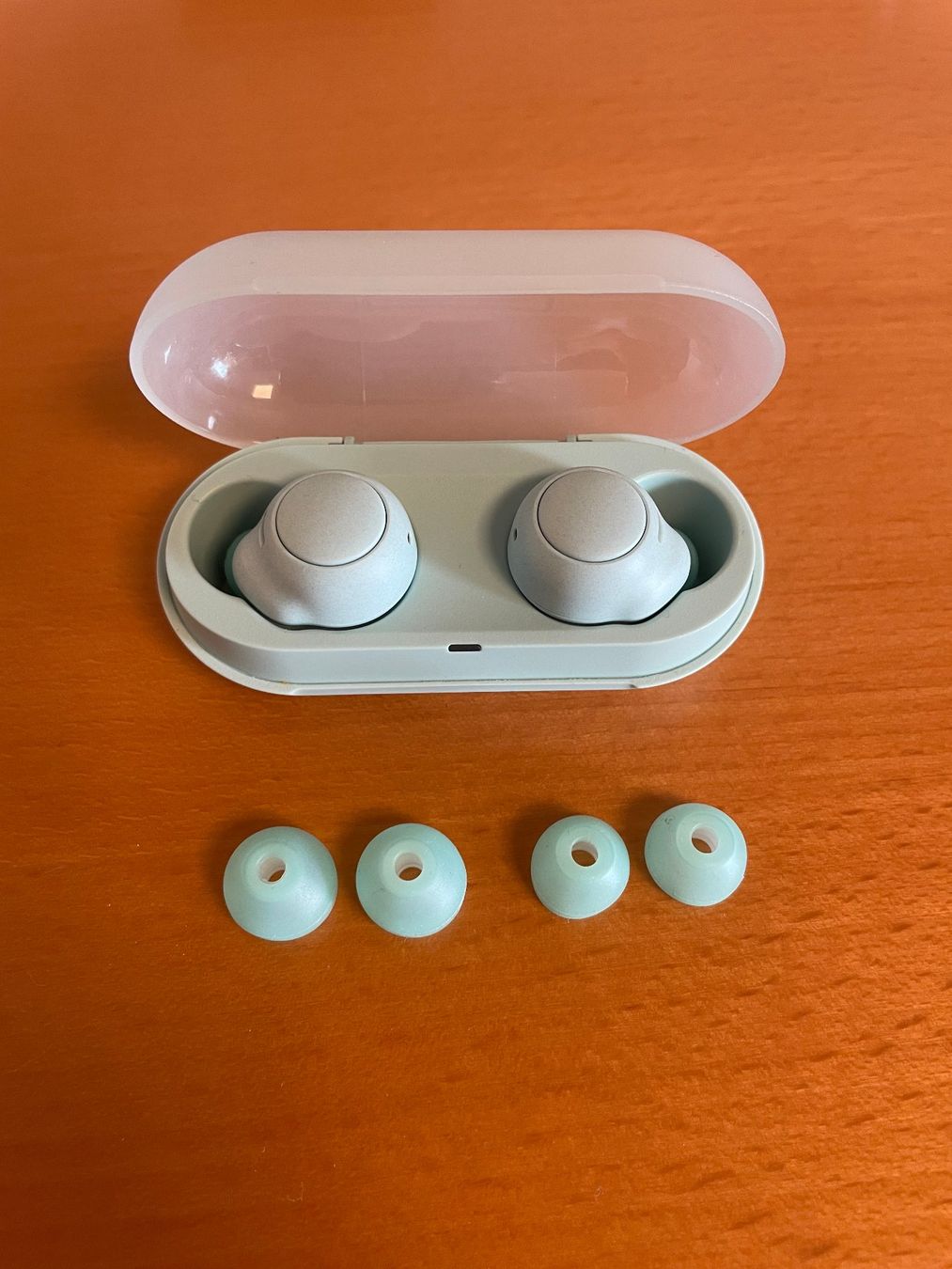 Sony Cuffie: Sony WF-C500 Kabellose Bluetooth In-Ear Kopfhörer – Usato da Zürich venduto da zoopsel 1
