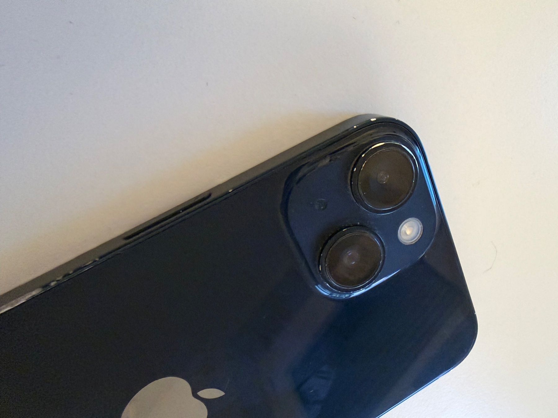 Apple Telefoni cellulari / Smartphones: iPhone 14 (128GB) Mitternachtsblau – Usato da St. Gallen venduto da jul_k9jk 4