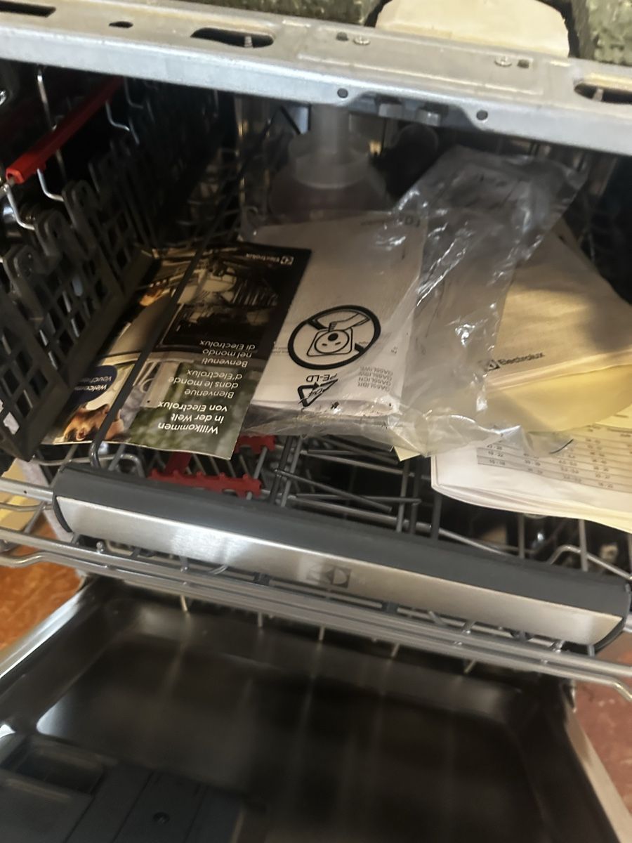 Geschirrspüler: Geschirrspüler Electrolux – Gebraucht aus oberuzwil von Dad14 2
