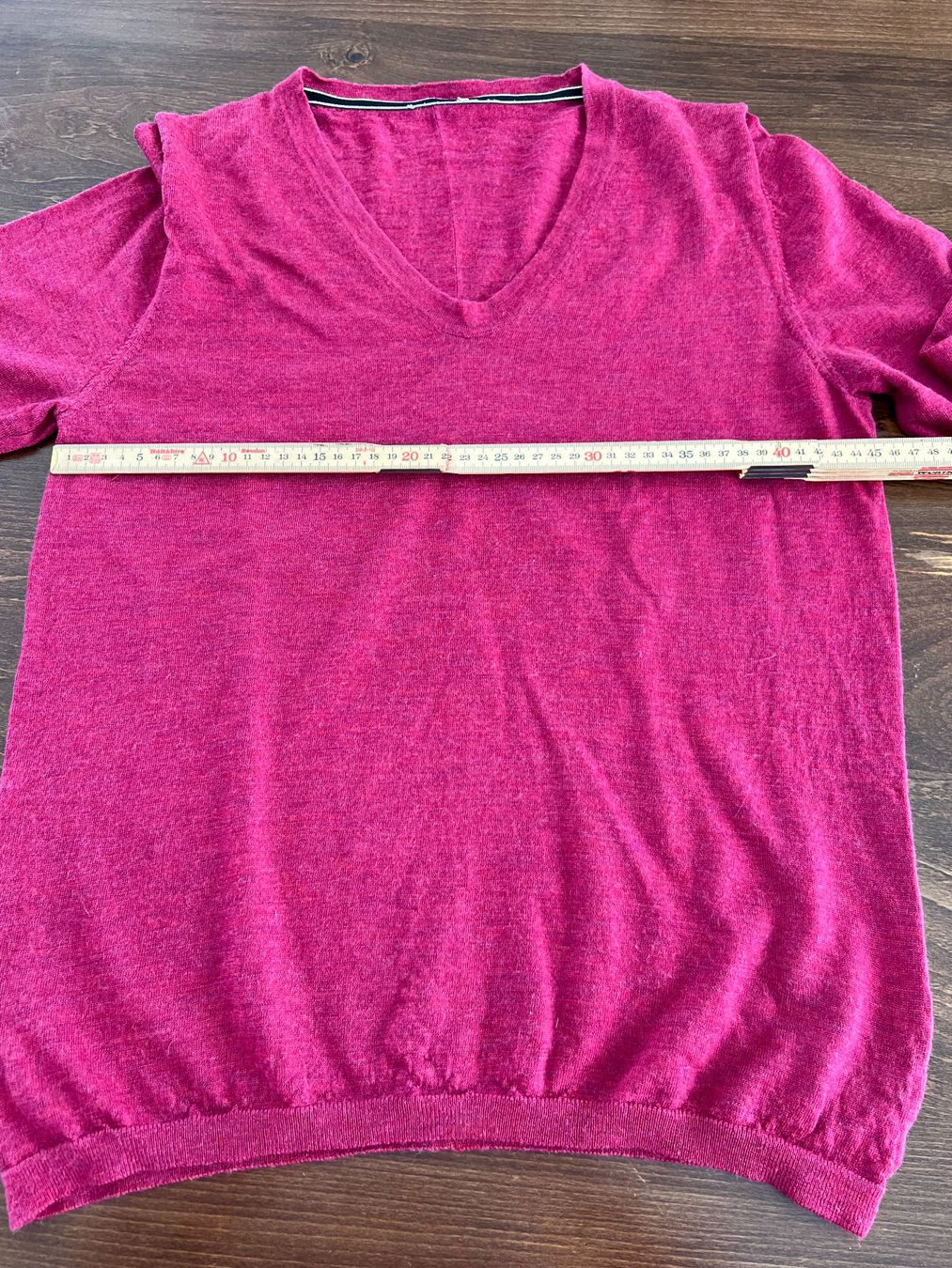 Maglioni & Felpe: Merino Wollpullover mit V-Ausschnitt, Gr. 38. – Usato da Ebmatingen venduto da Mistelu 3