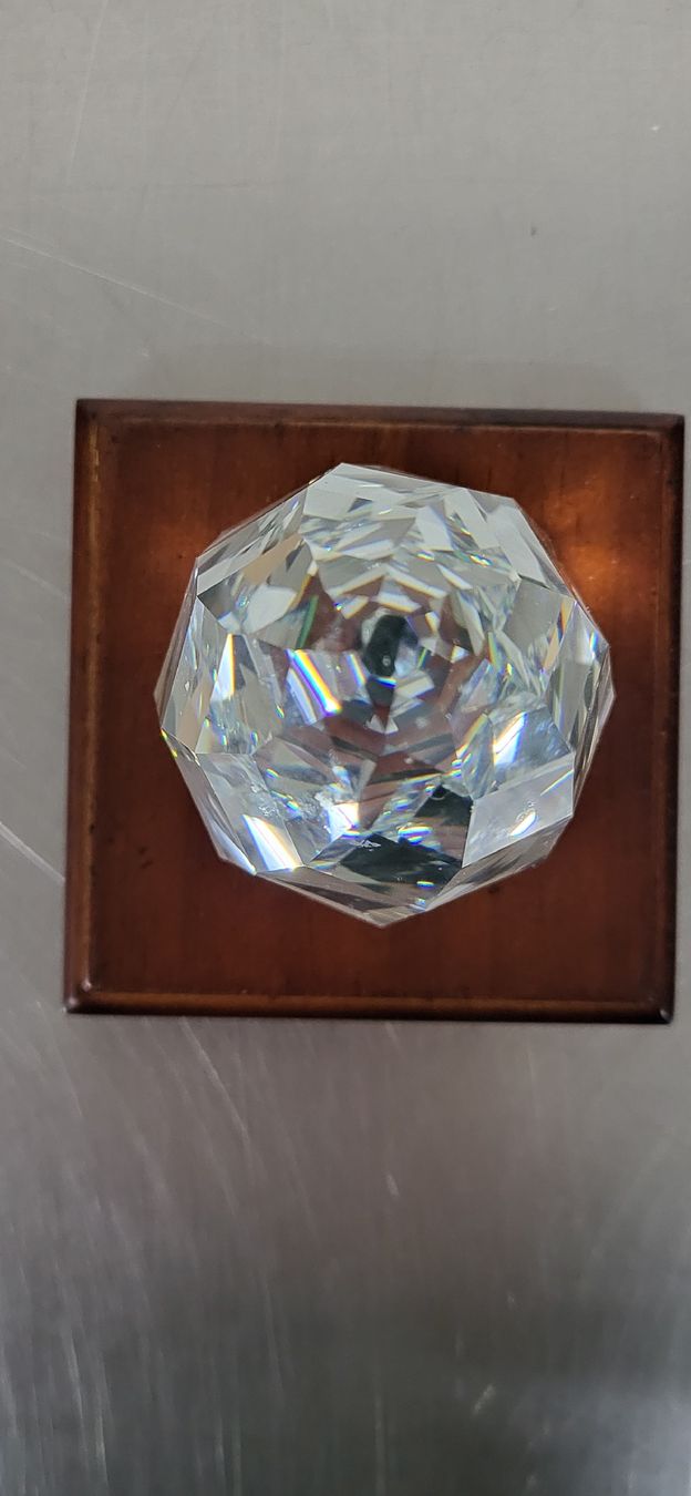 Swarovski Figuren: Swarovski Kristall-Pyramide Briefbeschwerer – Neu (gemäss Beschreibung) aus Zürich von timbuktu03 1