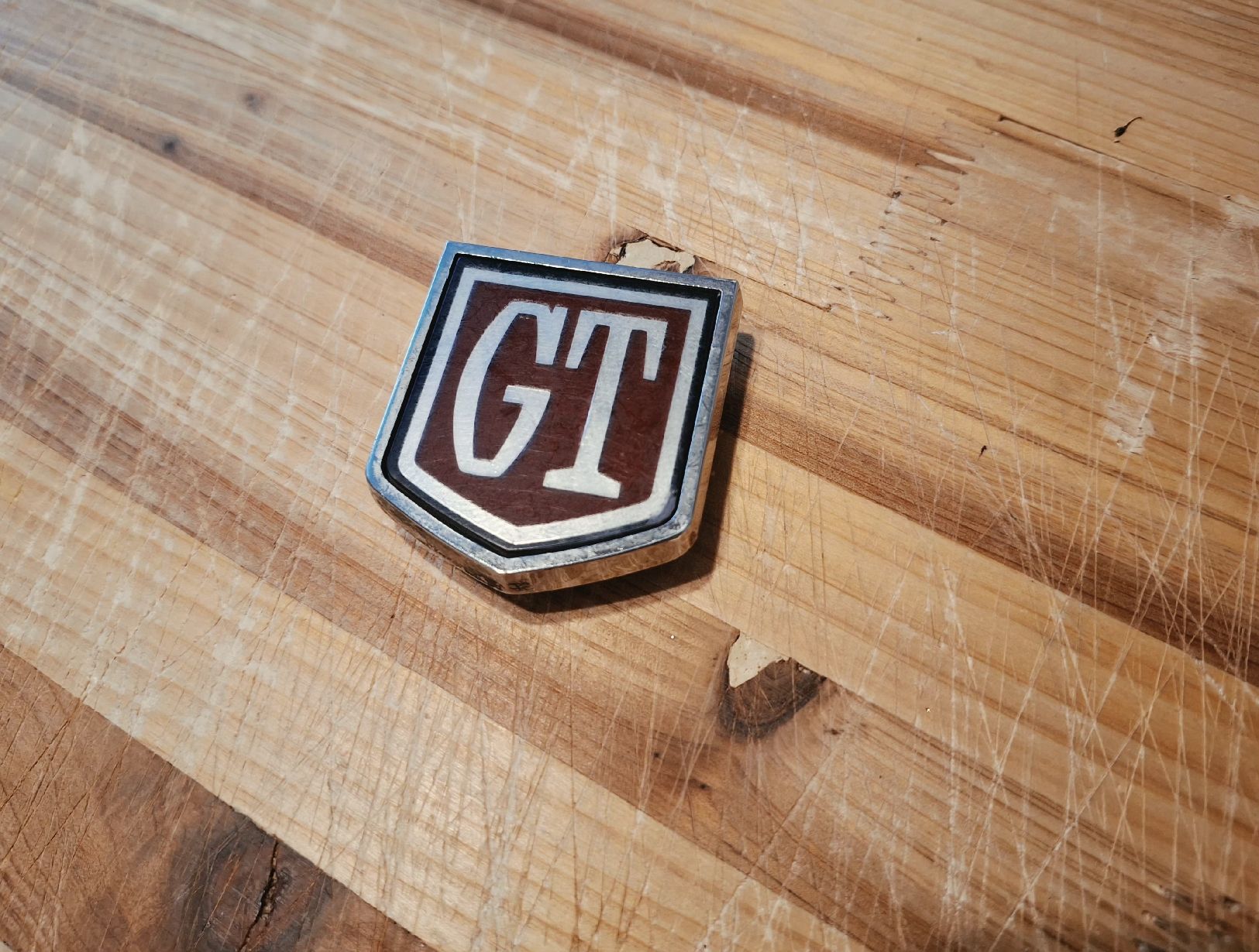 Ford Alle Autoersatzteile: Ford ,,GT" Emblem – Gebraucht aus Triesen von BLACKSHEEP75 2