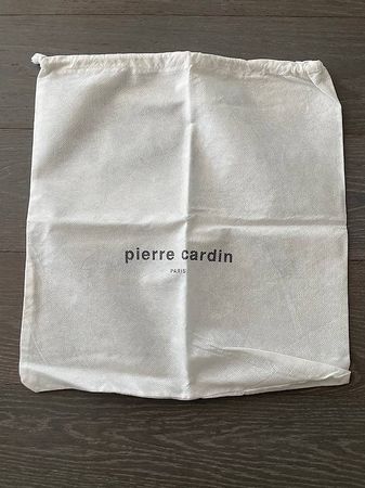Kleider/-Effektensack/-Beutel pierre cardin Paris
