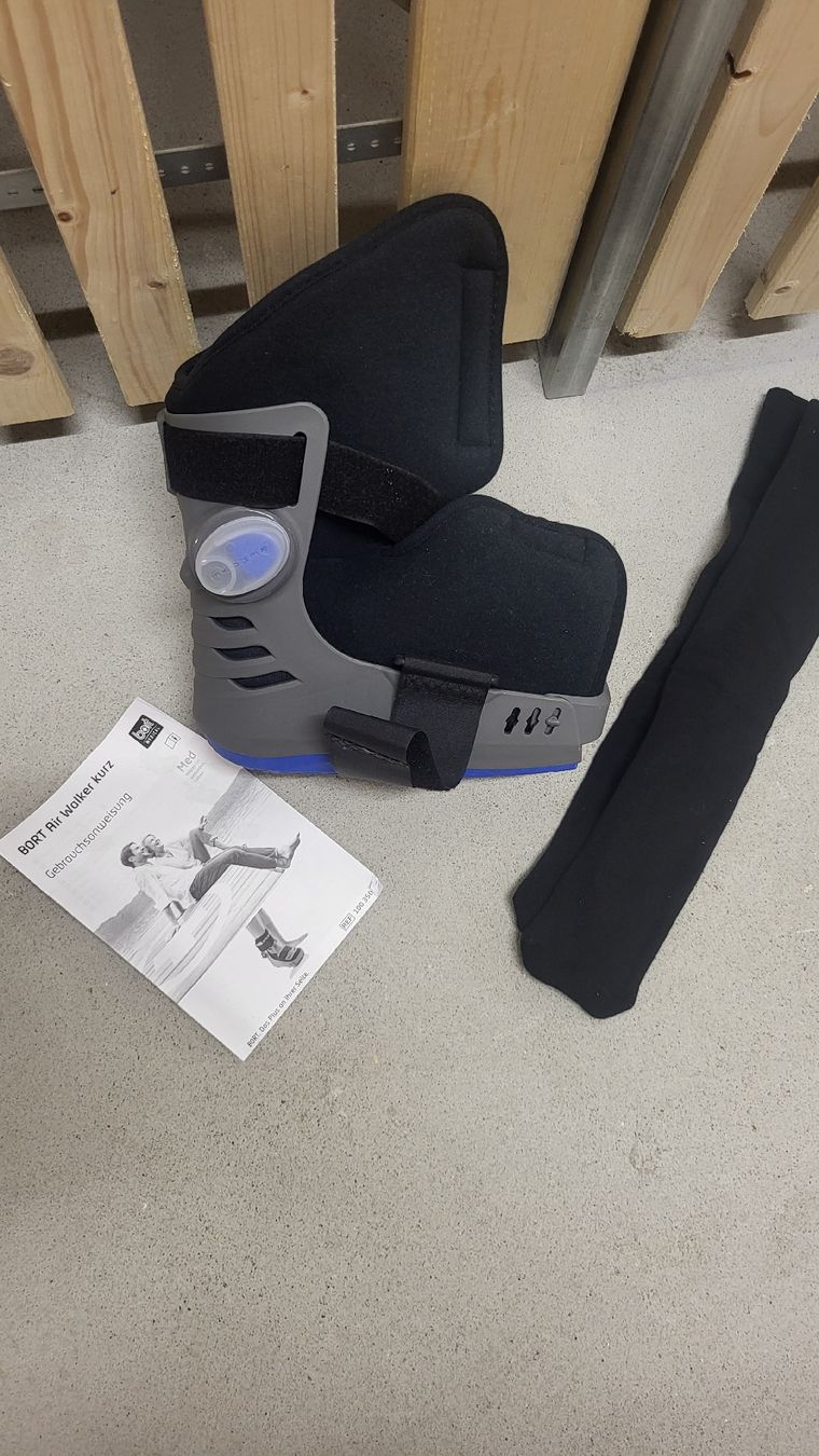 Bort Medizinische Geräte: Botte de marche taille S pied gauche – Neu und originalverpackt aus Delémont von Bigdog16