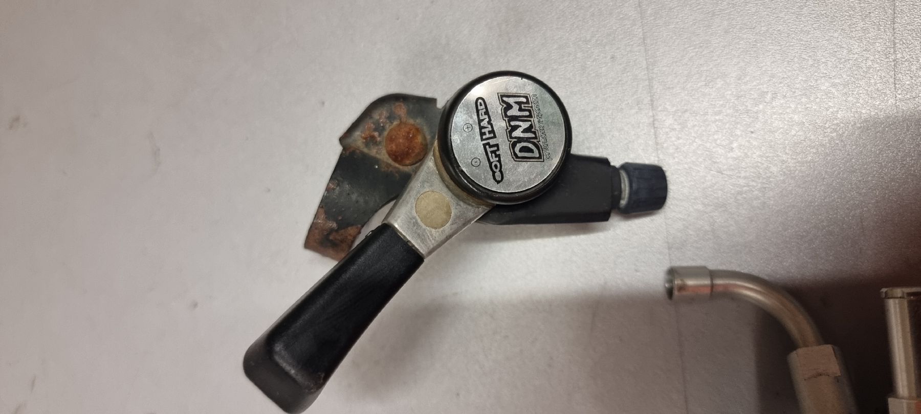 Pezzi di ricambio: Rock Shox Sid Dämpfer mit Remote – Usato da Seon venduto da Stibinio 3