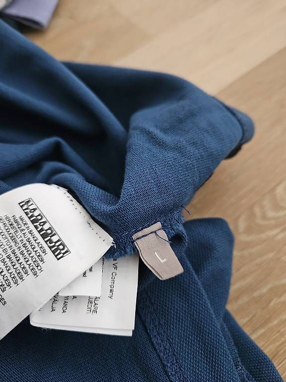 Napapijri Magliette Polo: Langarm Polo Napapirji L – Usato da Altendorf venduto da nab_mxj7 2