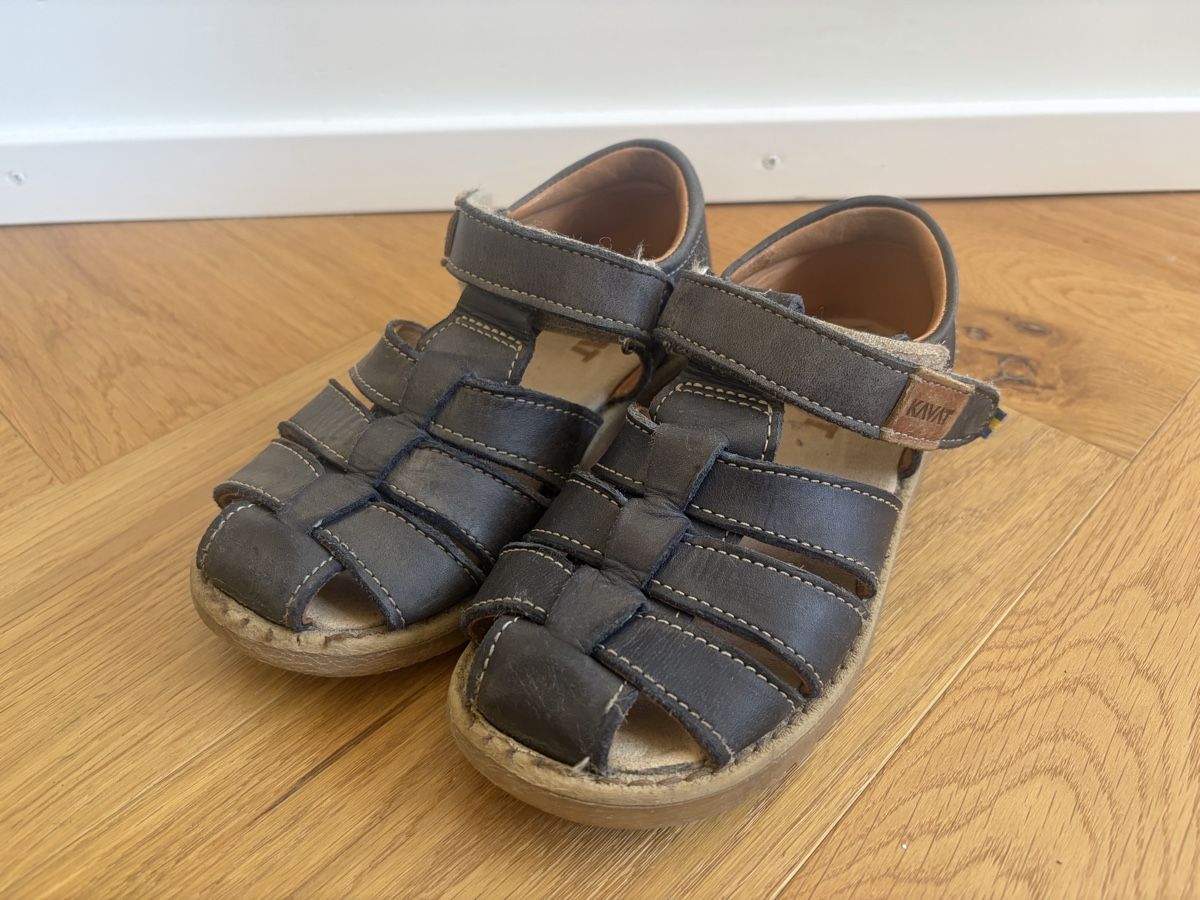 Scarpe per ragazzi: Kavat Sandale Grösse 30 – Usato da Basel venduto da Bale2014