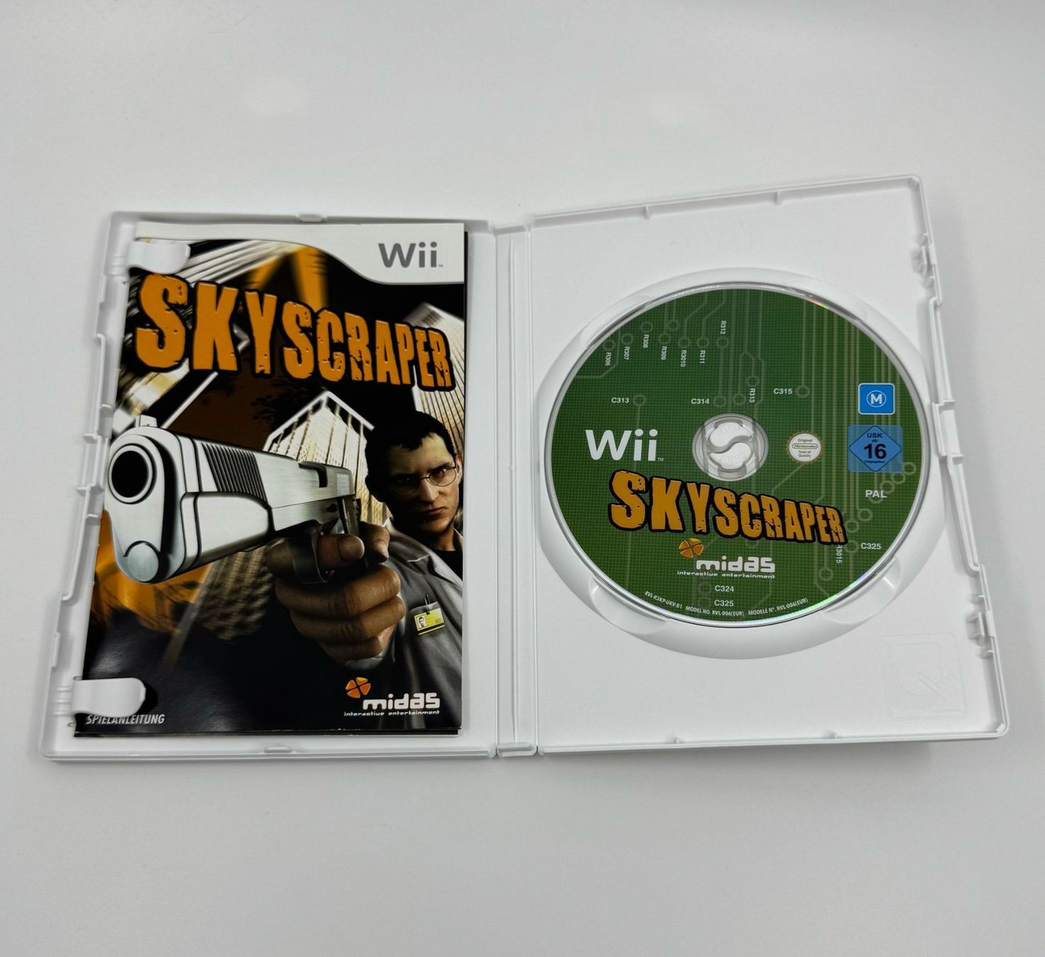 Giochi: Skyscraper mit Wii Gun (Wii) – Usato da Herisau venduto da Seyashop1 1