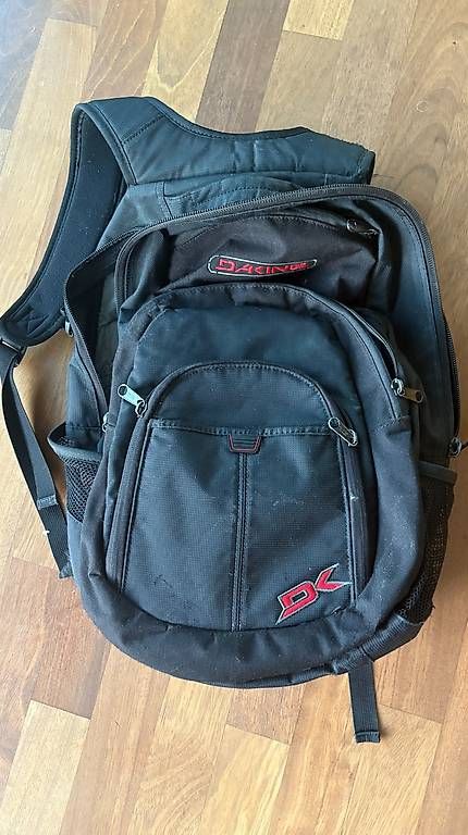 Zaini: Rucksack DAKINE – Usato da Bottighofen venduto da con_6lgw