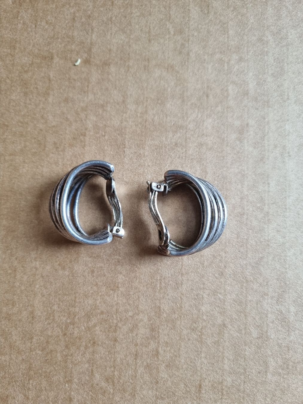 Ohrringe & -stecker: POGGI PARIS OHRCLIPS – Gebraucht aus Schaffhausen von Leveron13