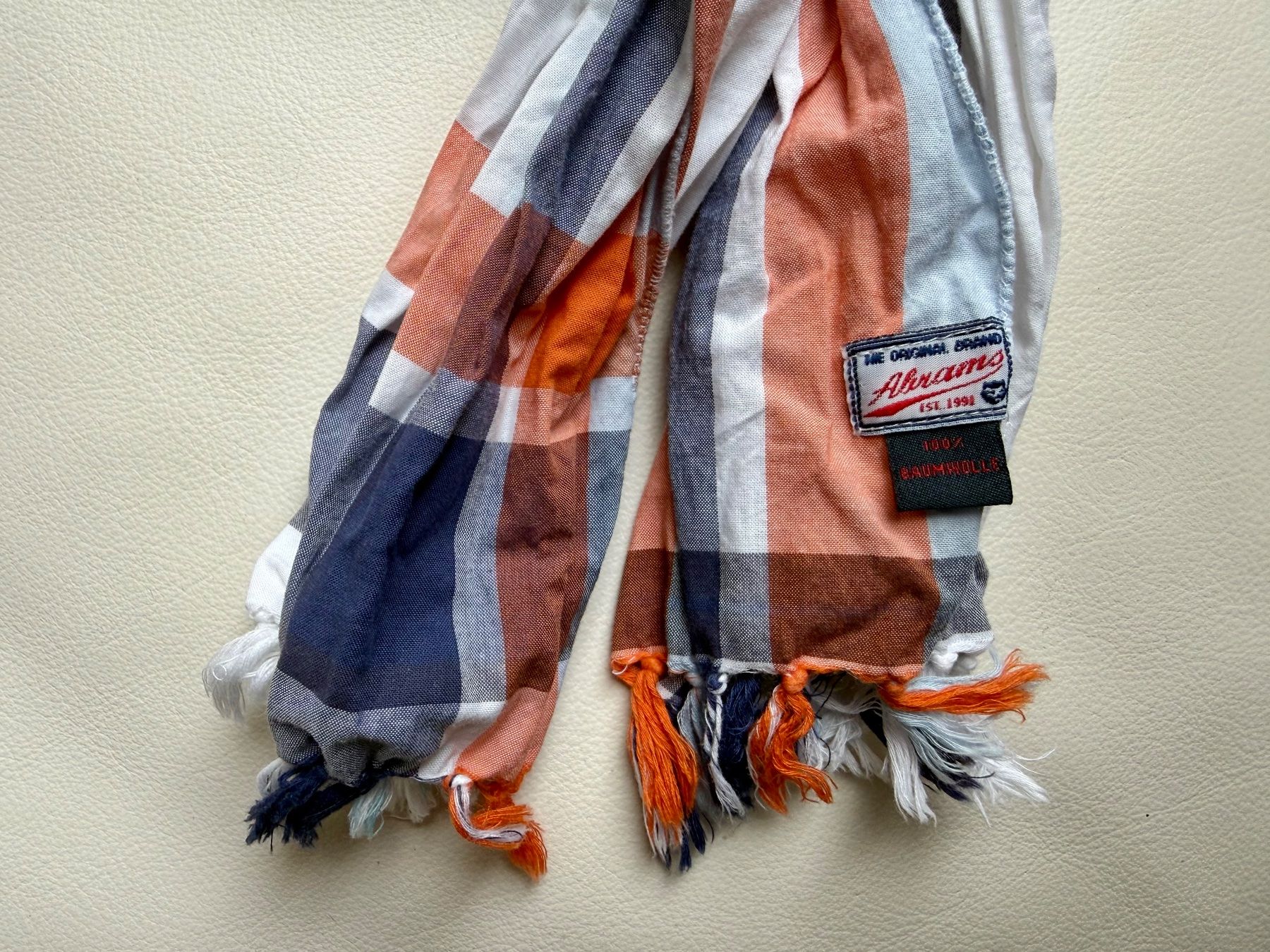 Foulards, Tücher & Schals: Abrams Schal mit Fransen 100% Baumwolle – Gebraucht aus Brüttisellen von eic_bwt5 2
