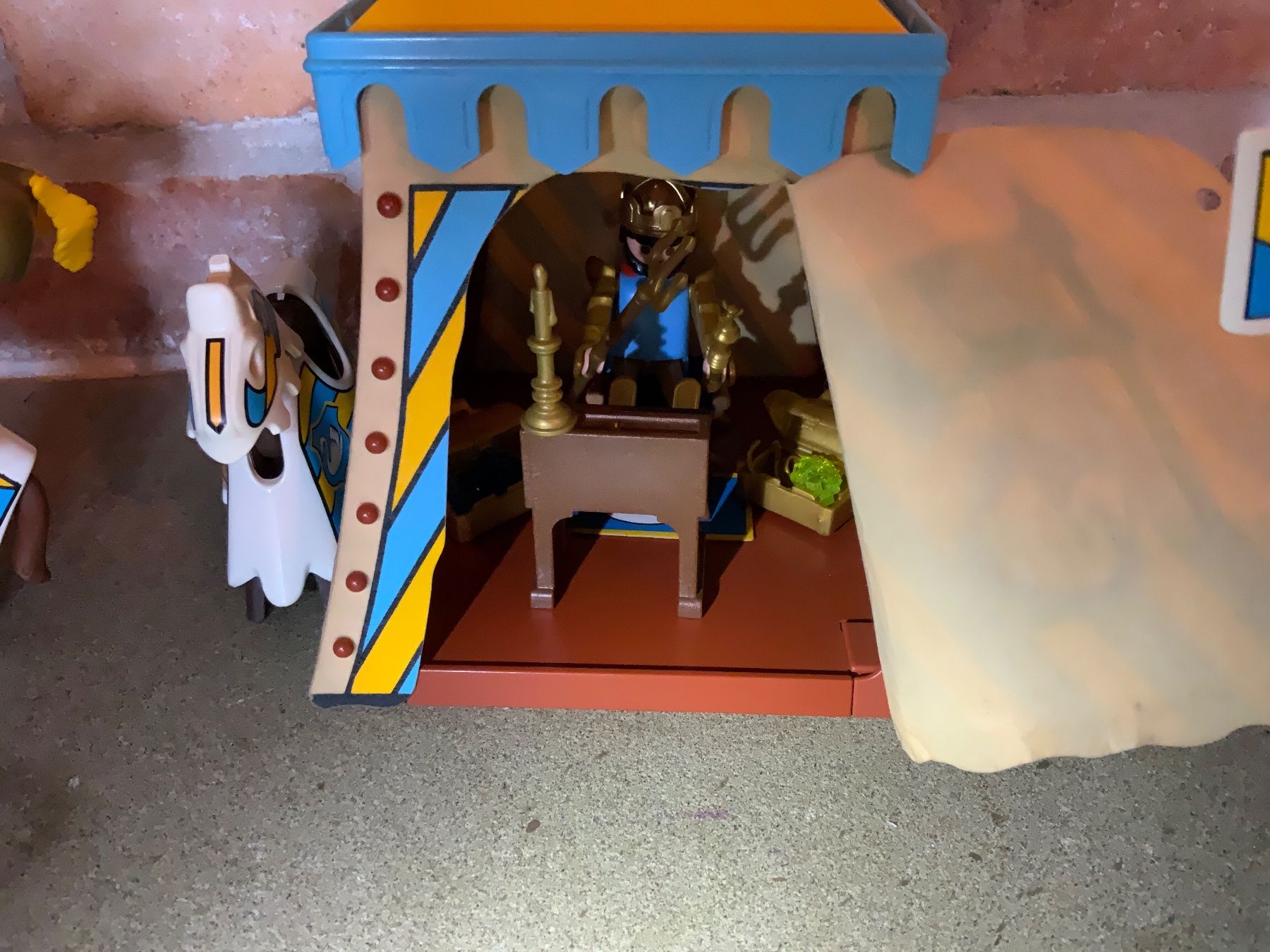 Playmobil Spielzeuge: Belagerungstrupp der Schwanenritter – Gebraucht aus Burgdorf von rainerw07 1