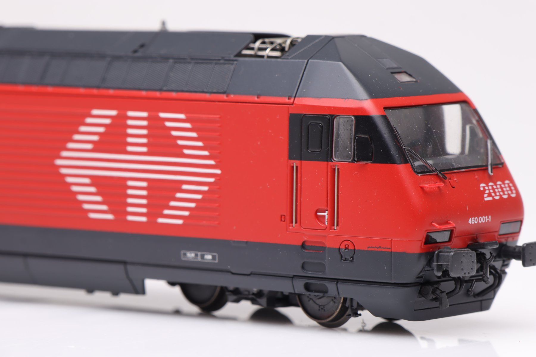 Roco Modellini di ferrovie: Roco SBB Re 460 Lok 2000 DC, H0 – Usato da Ried (Muotathal) venduto da Modellbahn.swiss 3