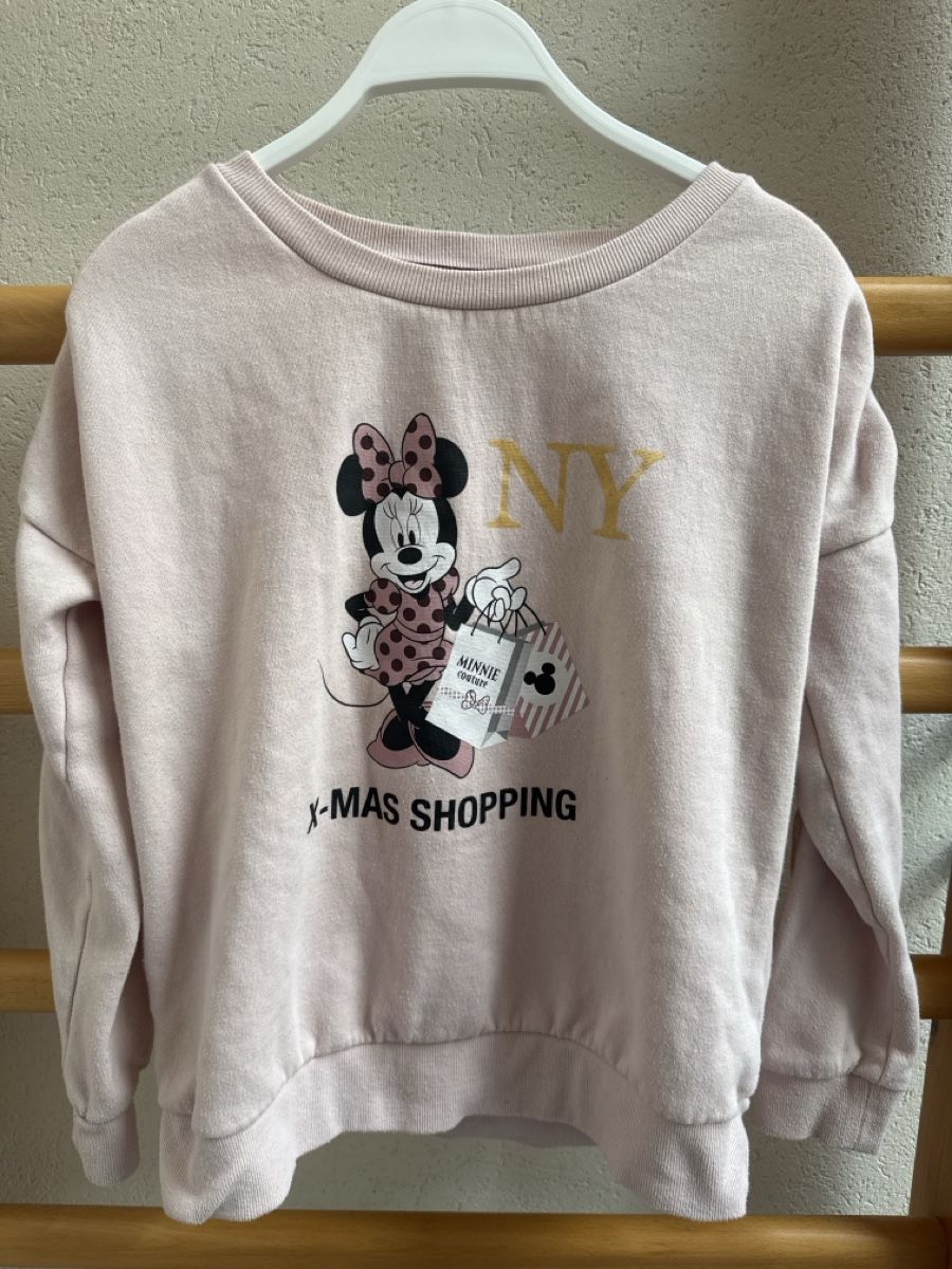 Pullover & Sweatshirts: Süsser Minnie Mouse Pullover, Grösse S, Mädchen – Gebraucht aus Grafenried von Kalocha