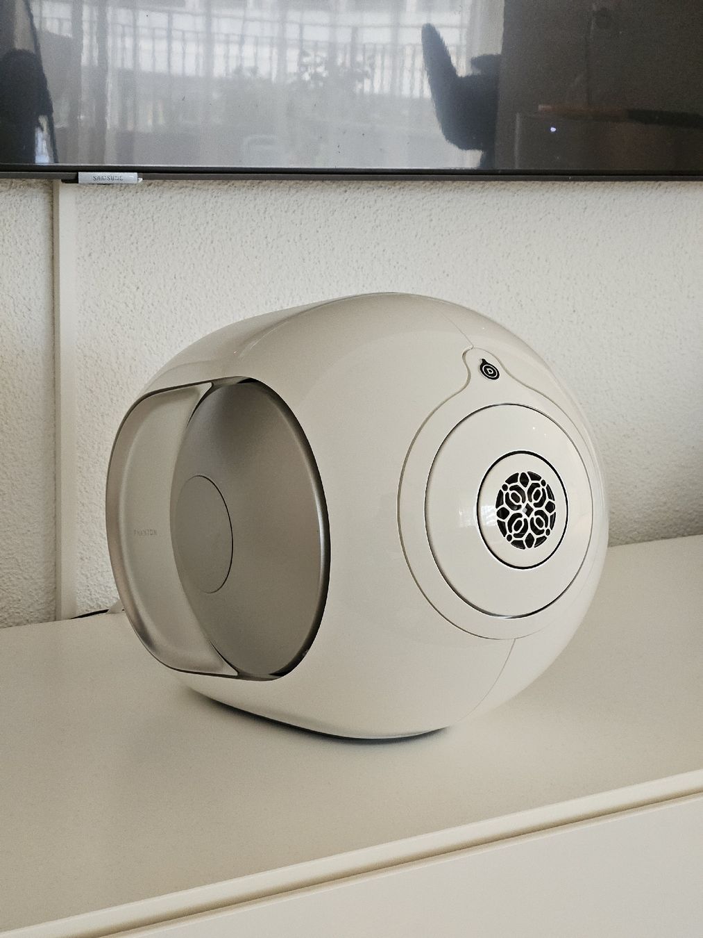 Devialet Lautsprecher: Neuwertiger Devialet Phantom Silver 3000 Watt - Top Zustand! – Neu (gemäss Beschreibung) aus Zug von vbc 2