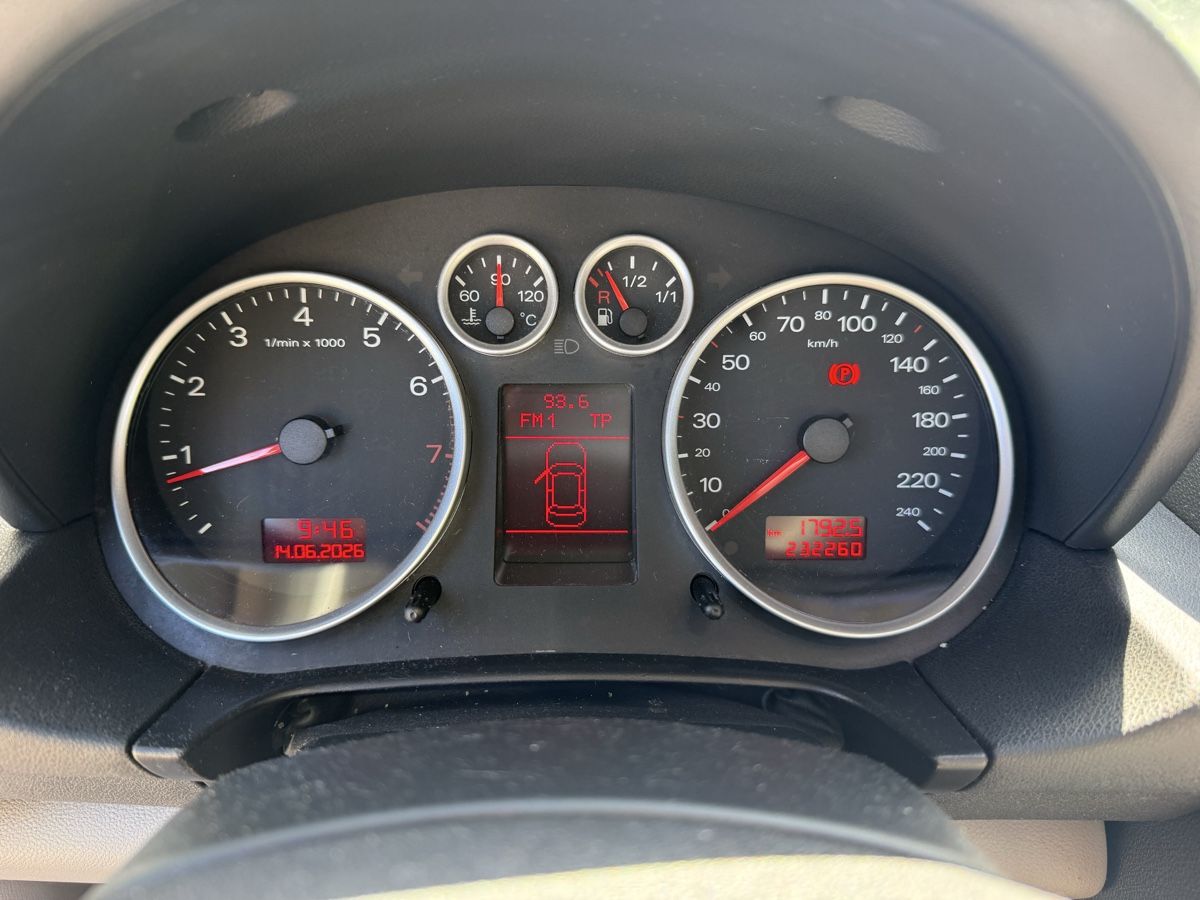 Audi Autos: Audi A2 1.6 FSI – Gebraucht aus Grüt (Gossau ZH) von pschnurrenberger 3