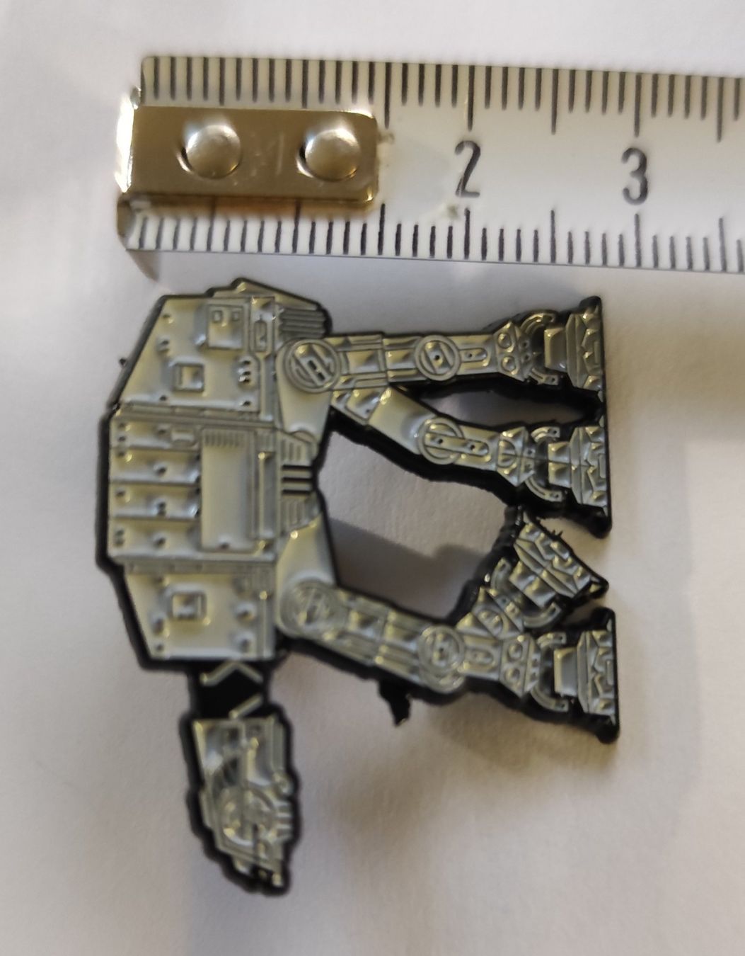 Placchette & Badge: AT AT - Angriffstransporter - Star Wars Pin – Nuovo (secondo la descrizione) da Bettingen venduto da hamau2012 3