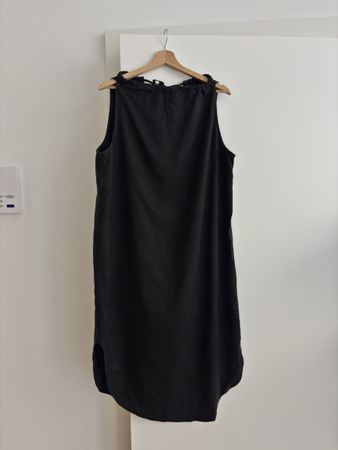 Lovjoi Kleid 100% Lyocell schwarz Gr M