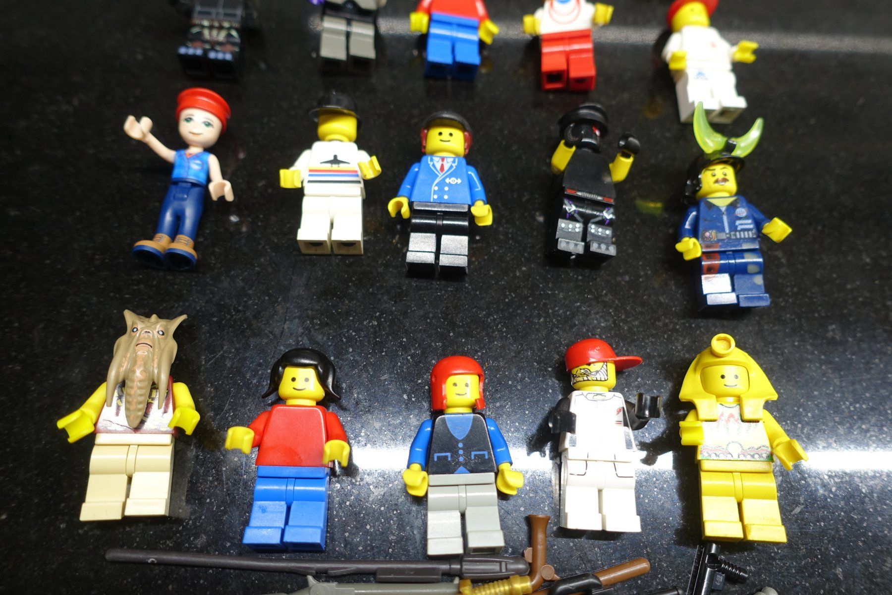 Lego Giocattoli: 25 Stk. Legofiguren (7) – Usato da Belp venduto da Mazarron58 2