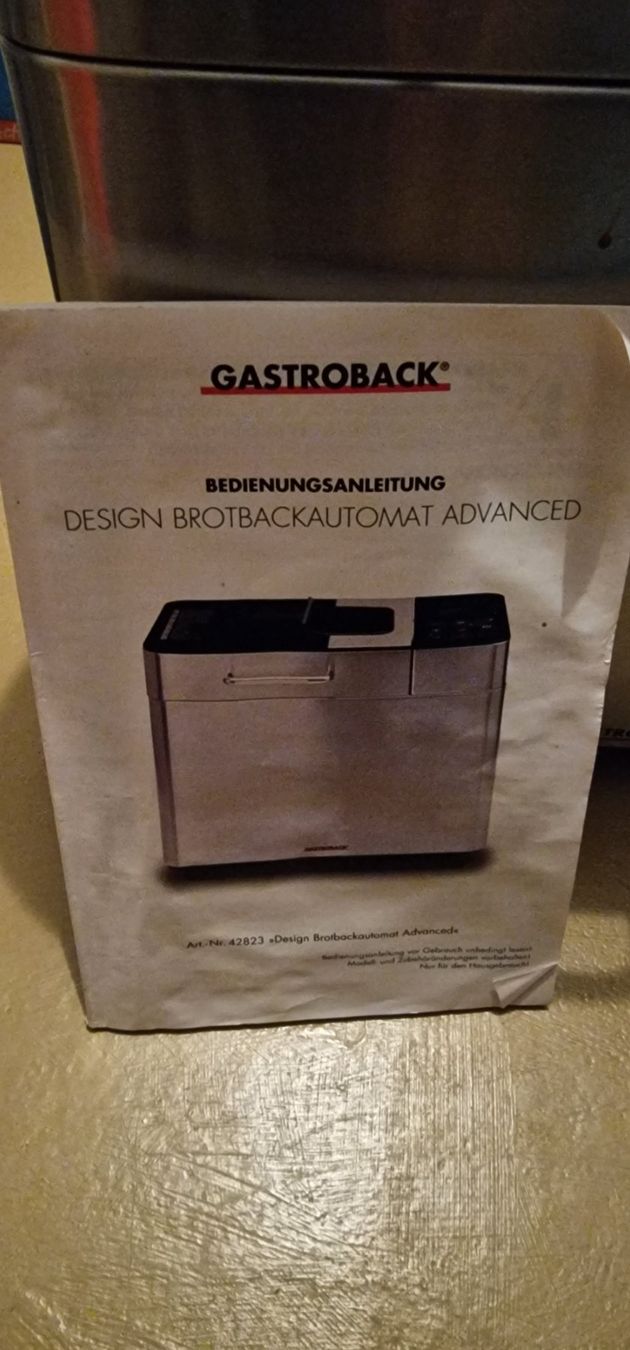 Gastroback Elettrodomestici da cucina: Brotbackautomat Gastroback Design Advanced+Eiscremebehälter – Usato da Wölflinswil venduto da sch_f6kk 1
