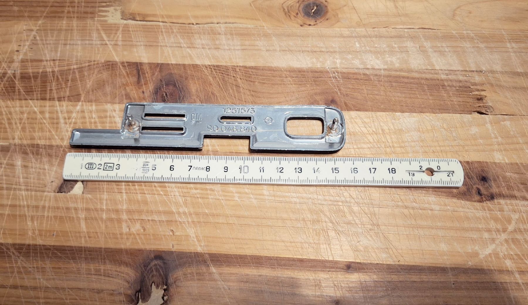 Opel Tutti pezzi di ricambio auto: Opel Old/Youngtimer Emblem – Usato da Triesen venduto da BLACKSHEEP75 3