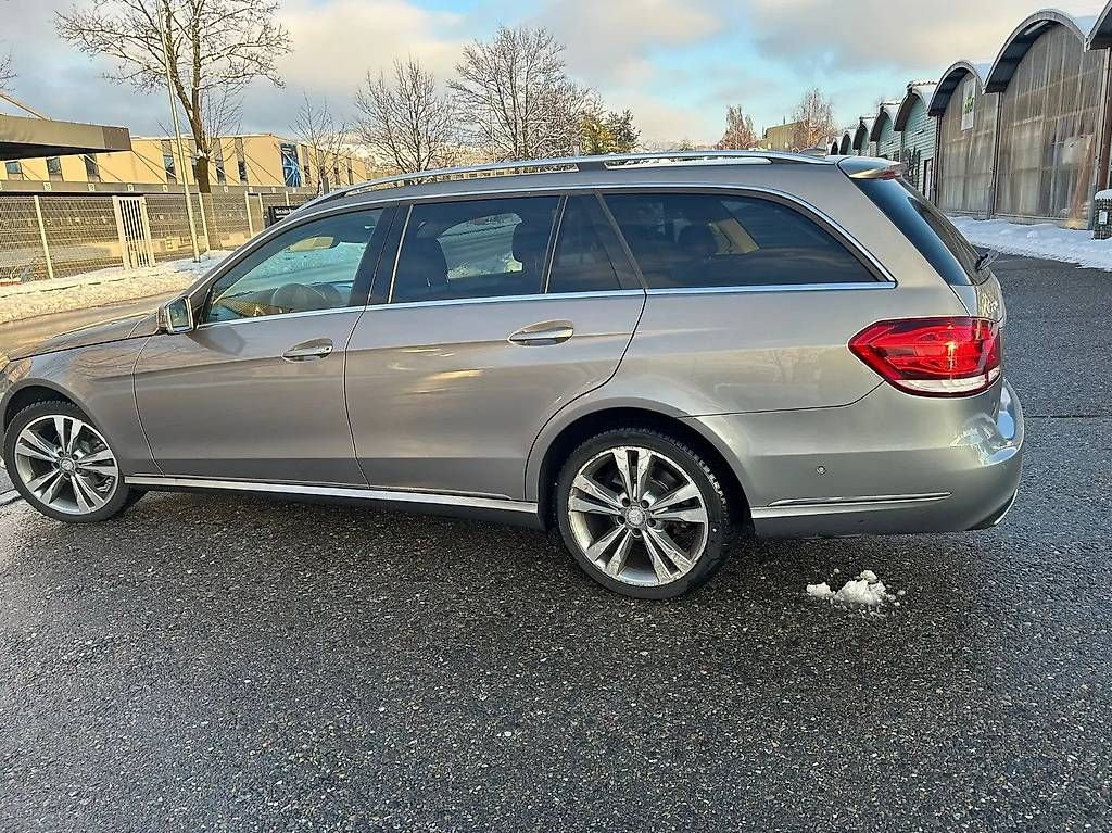 Automobili: Mercedes-Benz E-Klasse S212 Kombi E 220 CDI – Usato da Langenthal venduto da Goergens10 3