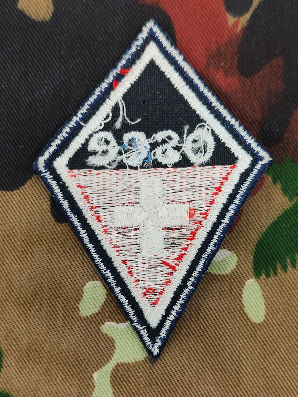 Schweizer Armee Placchette & Badge: Kragenspiegel OSCE – Usato da Bauma venduto da SwissMilitaria 1